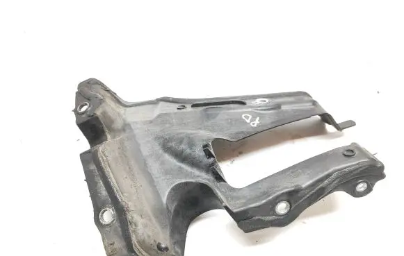 Volvo S90, V90 Other engine bay part 31353777 6D2N