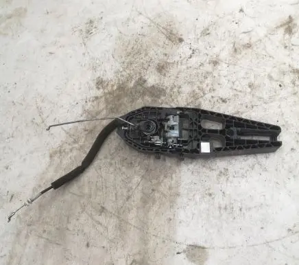 Ford Fusion II Front door lock DS73F22465B