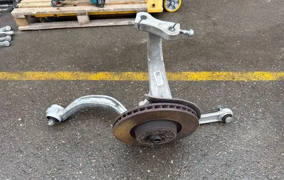 Audi Q5 SQ5 Front wheel hub 80A407560 80A407156 80A407696D