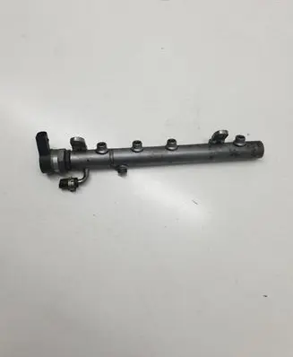 Mercedes-Benz ML W164 Fuel main line pipe A6420700495 A6110780449