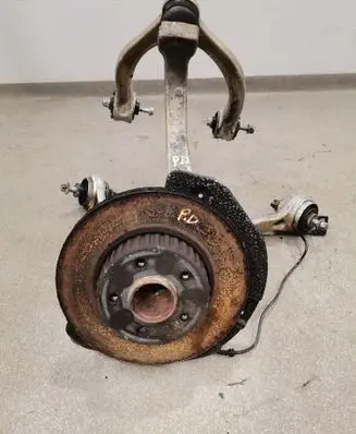 Mercedes-Benz C W205 Front wheel hub spindle knuckle
