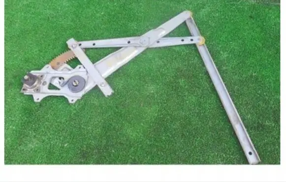 Isuzu Trooper Rear door window regulator with motor