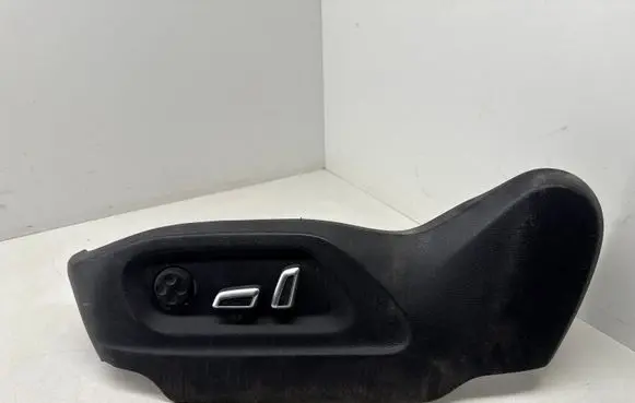 Audi Q5 SQ5 8R Front passenger seat rail trim 5N0881313