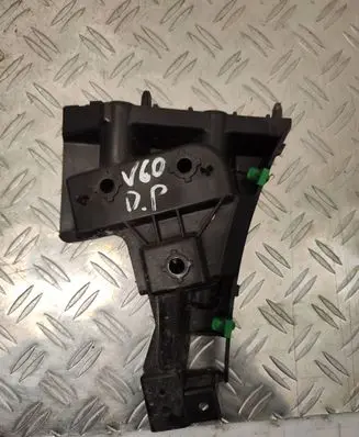 Front bumper mounting bracket