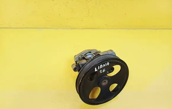 Suzuki Liana Power steering pump 