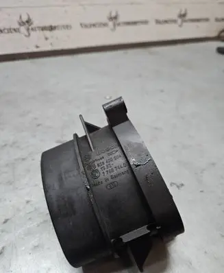 BMW 1 E81 E87 Mass air flow meter 7788744 0928400504 1362