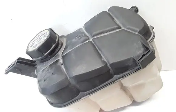 Volvo XC70 Coolant expansion tank/reservoir 6G918K218