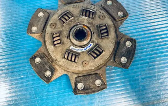 Mitsubishi Lancer X Clutch pressure plate 