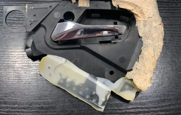 Mercedes-Benz ML W163 Front door interior handle