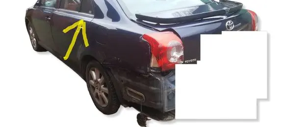 Toyota Avensis T250 Rear vent window glass AS2 REARLEFT