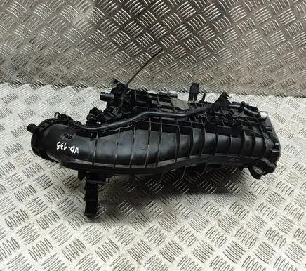 BMW 5 G30 G31 Intake manifold 8603914 72344186