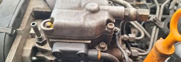 Volkswagen Golf IV Fuel injection high pressure pump