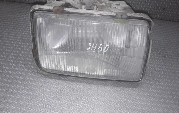 Ford Sierra Headlight/headlamp 12658600RE