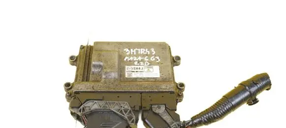 Mazda 6 Engine control unit/module SH01