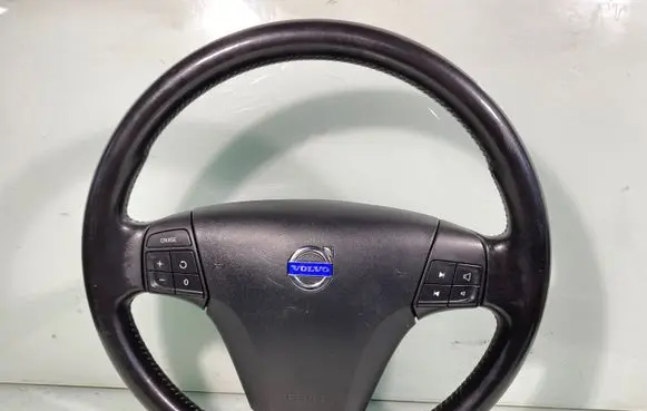 Volvo C30 Steering wheel