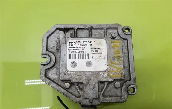 Opel Signum Engine control unit/module 55557540