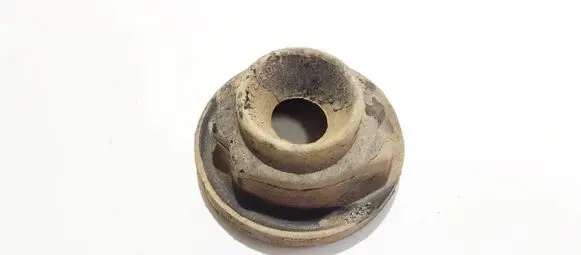 Volkswagen Golf IV Front coil spring rubber mount 1j0512149b