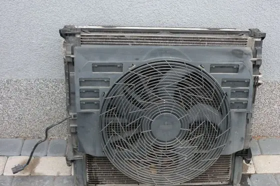 Land Rover Range Rover L322 Electric radiator cooling fan 286KM