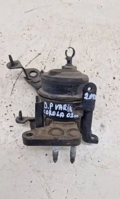 Toyota Corolla E120 E130 Engine mount bracket