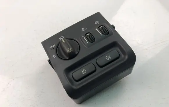 Volvo V40 Light switch 30613945