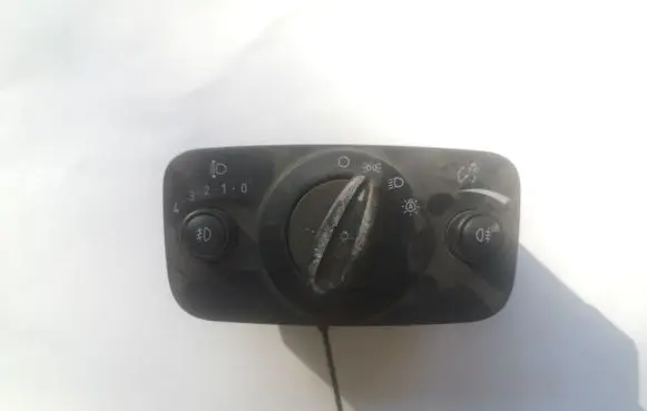 Ford Grand C-MAX Light switch AV6T13A024CC AV6T13A024 10099412