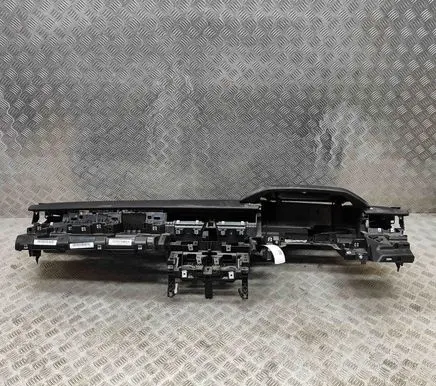 Land Rover Range Rover Velar Dashboard J8A204320DG
