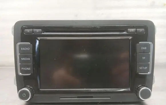 Volkswagen Golf VI Radio/CD/DVD/GPS head unit 3C8035195G 7640207360 VWZ1Z3M7078313