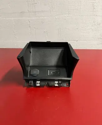 Volkswagen PASSAT B8 USA Glove box central console 561863284 T25759