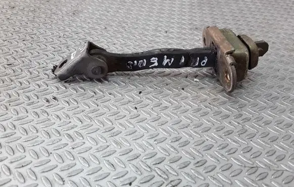 Nissan Primera Rear door check strap stopper