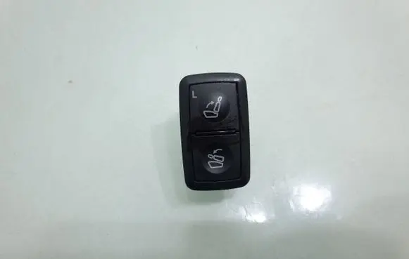 Mercedes-Benz GL X164 Seat control switch A1648706810