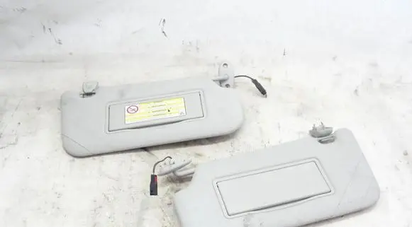 Ford C-MAX II Sun visor brak