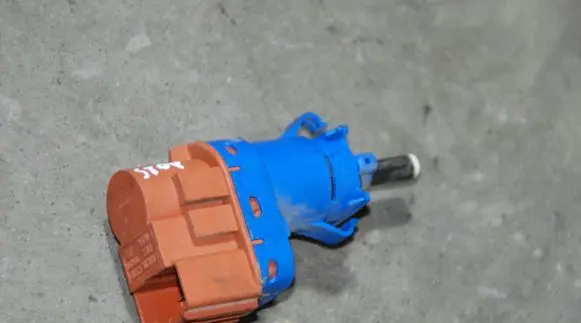 Fiat Doblo Brake pedal sensor switch