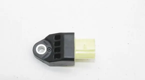 Lexus CT 200H Airbag deployment crash/impact sensor 8983175010