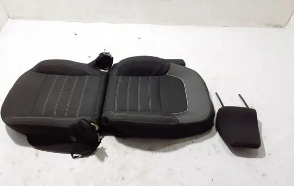Dacia Sandero III Front driver seat 