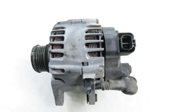 KIA Ceed Generator/alternator TG12C033 373002A500