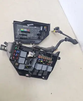 Land Rover Evoque I Fuse box set 50EH220223ST1 HK7214A076
