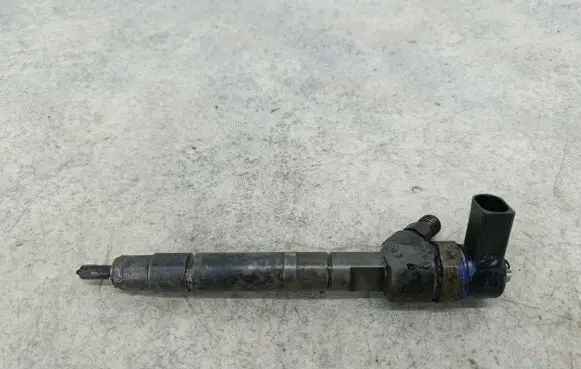 Mercedes-Benz ML W163 Fuel injector 