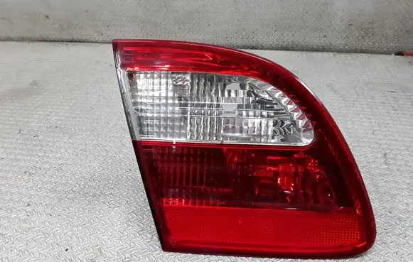 Mercedes-Benz E W211 Tailgate rear/tail lights A2118201364