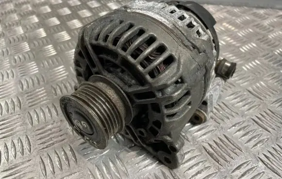 Volkswagen Golf VI Generator/alternator 07k903023a 8799017900 708060