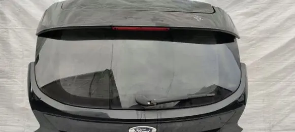 Ford Focus Tailgate/trunk/boot lid