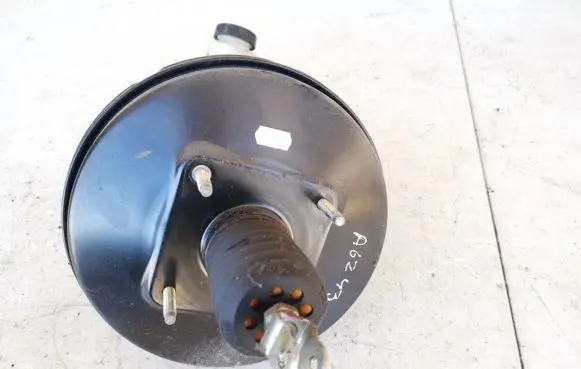 Toyota Corolla E120 E130 Brake booster lsh65