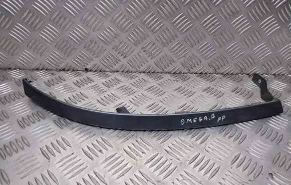 Opel Omega B2 Under headlight/headlamp trim 