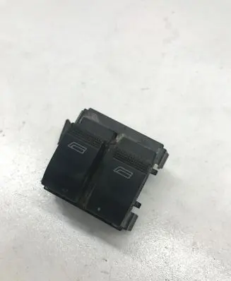 Audi A3 S3 8P Electric window control switch 8l0959851