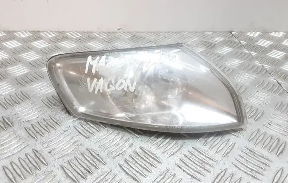 Mazda 626 Front indicator light 21061918