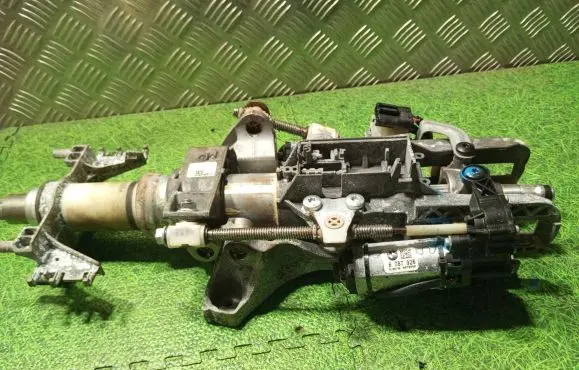 BMW 5 F10 F11 Steering wheel axle 6787926