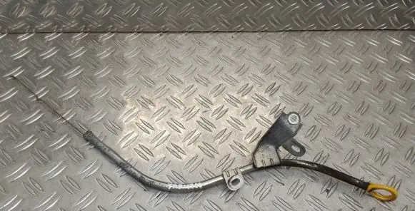 Toyota Yaris Oil level dip stick 