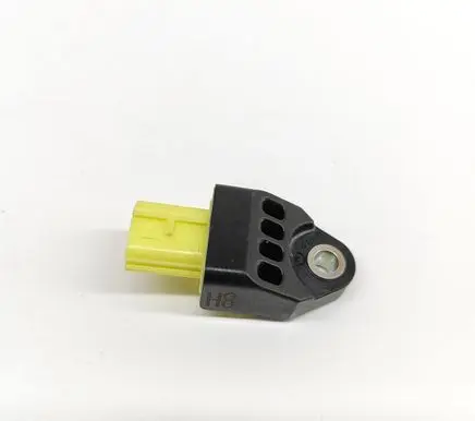 Toyota Auris E180 Airbag deployment crash/impact sensor 8983102140