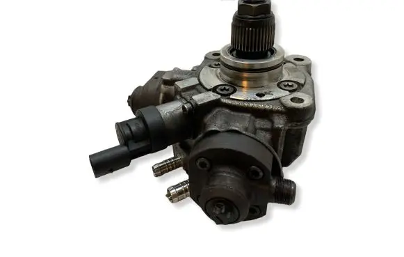 Audi Q7 4L Fuel injection high pressure pump 059130755AK