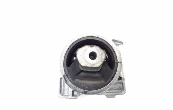 Mercedes-Benz A W169 Engine mount bracket A1692400618