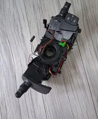 Renault Clio III Headlight wiper switch 8200906812